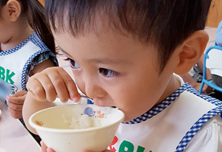 給食の様子